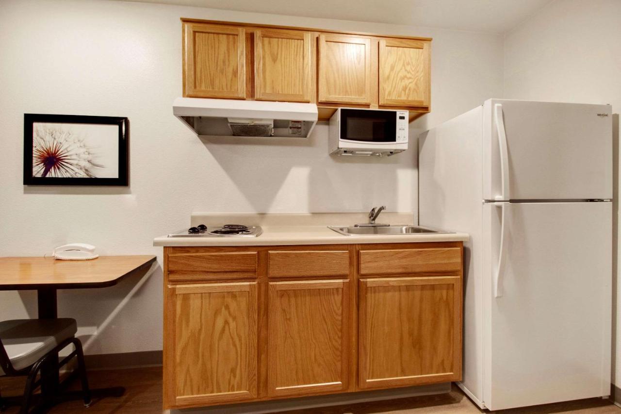 Woodspring Suites Conroe Buitenkant foto