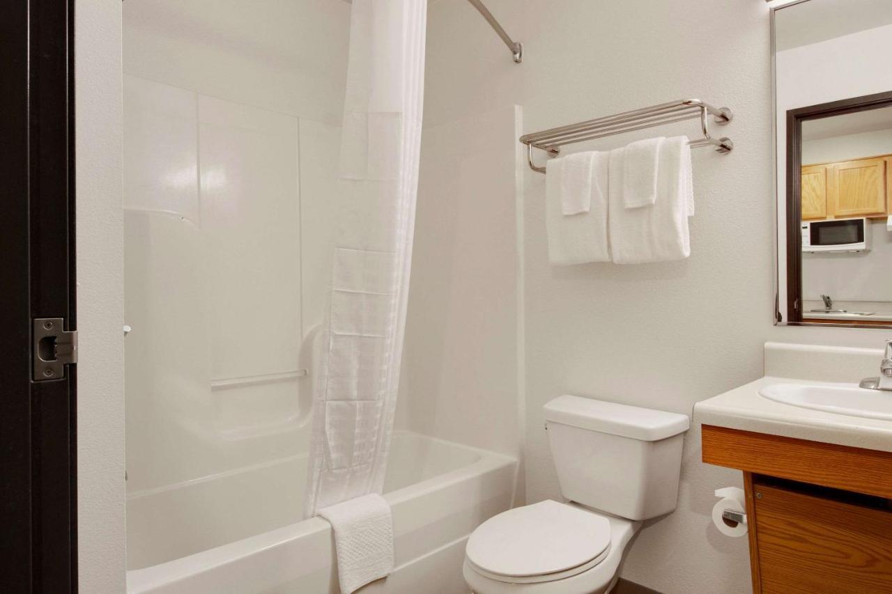 Woodspring Suites Conroe Buitenkant foto