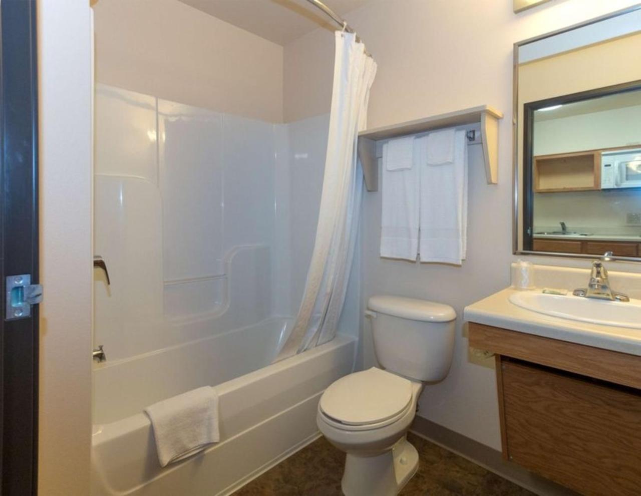 Woodspring Suites Conroe Buitenkant foto